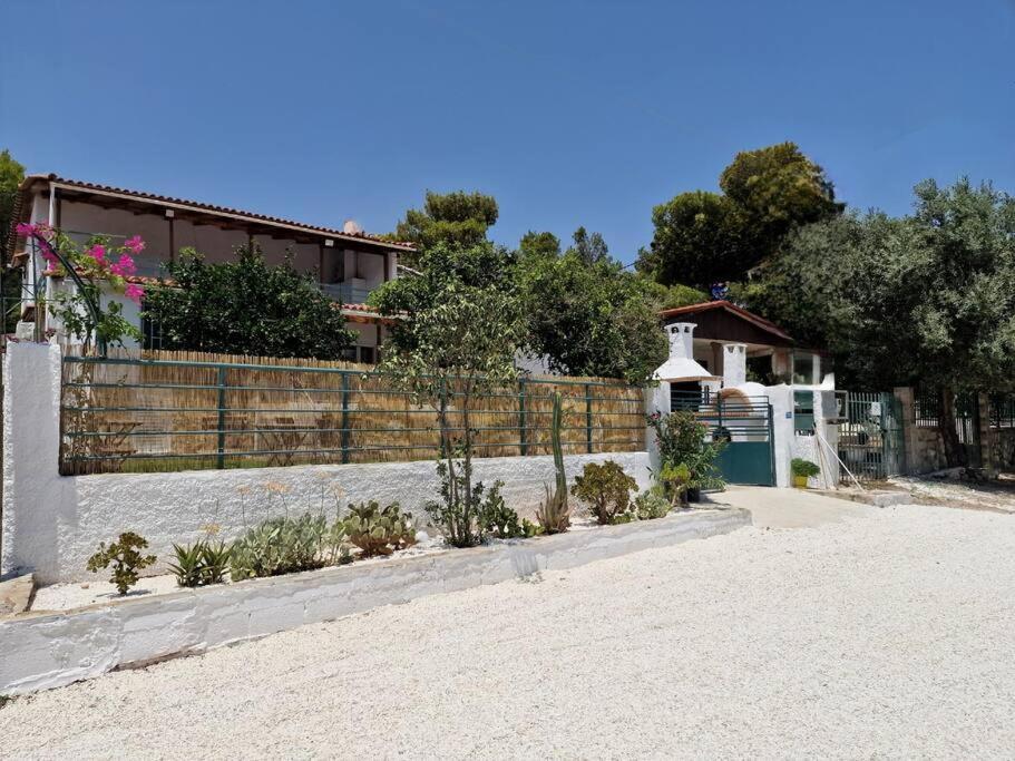 Elmy Houses V4 / Thalia ราฟีนา ภายนอก รูปภาพ