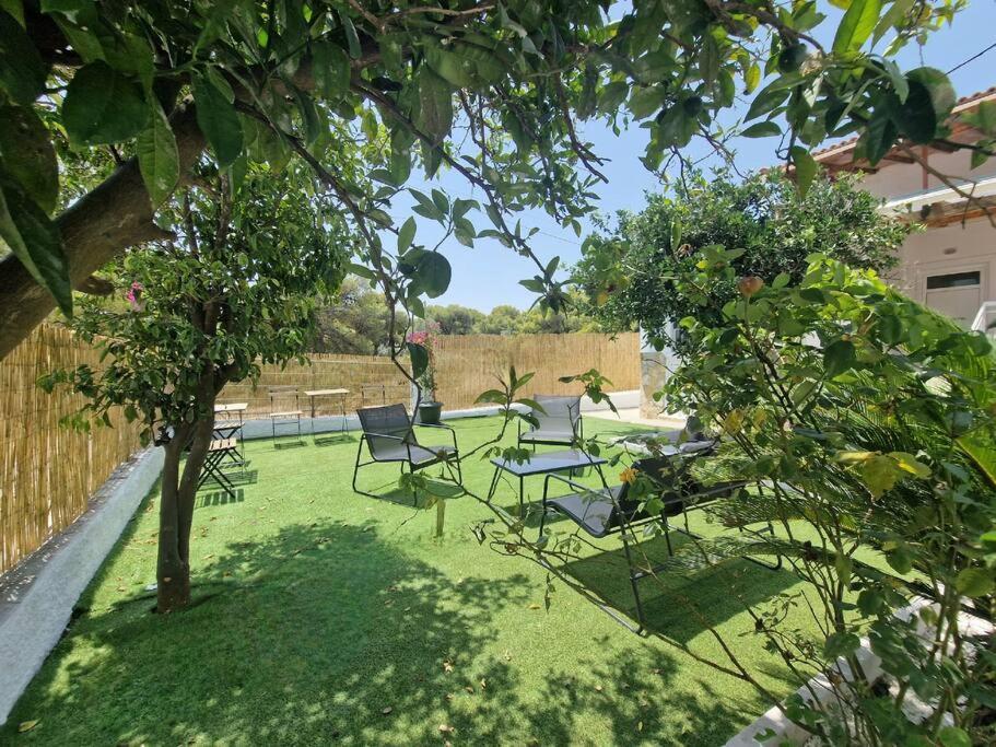 Elmy Houses V4 / Thalia ราฟีนา ภายนอก รูปภาพ